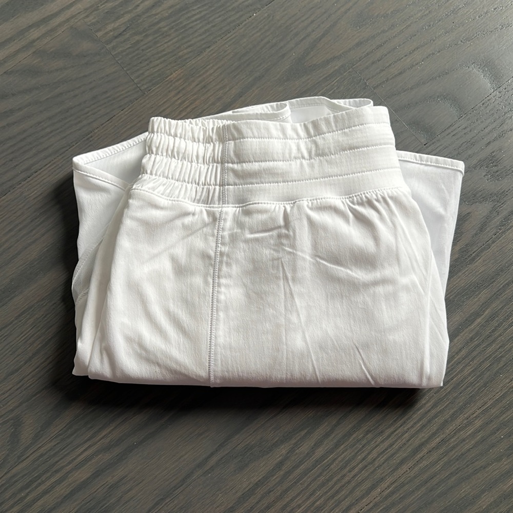 Lululemon hotty hot skirt